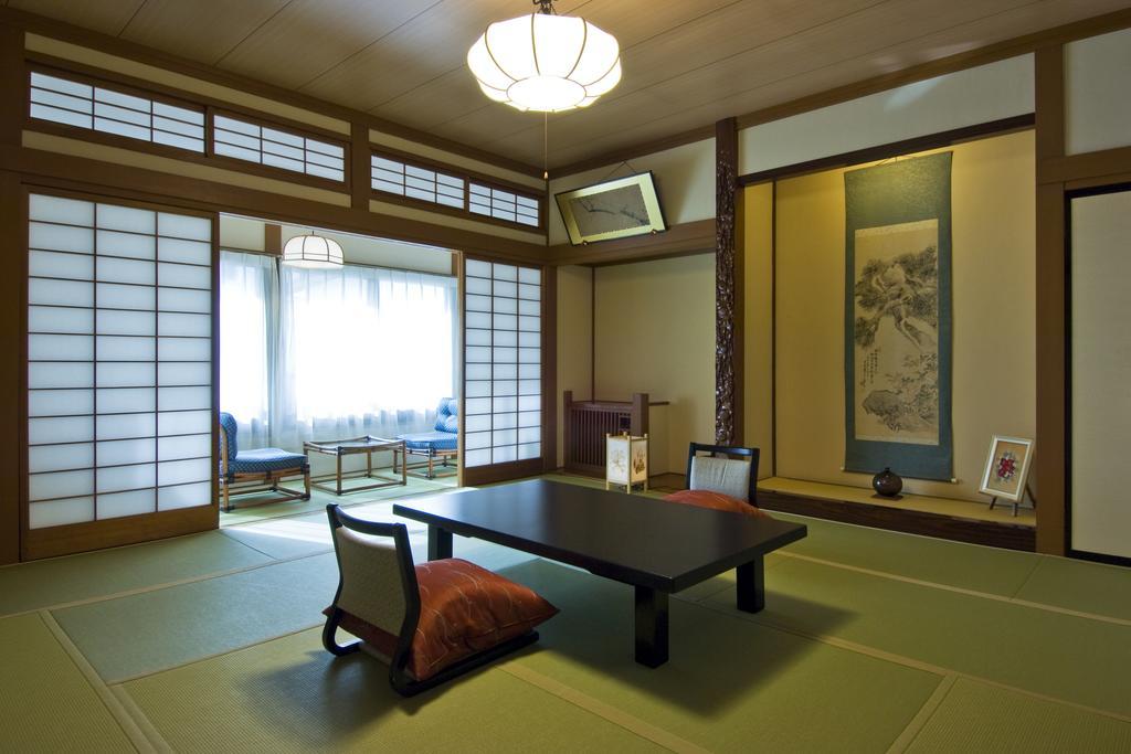 Ekinariya Ryokan Кусацу Стая снимка